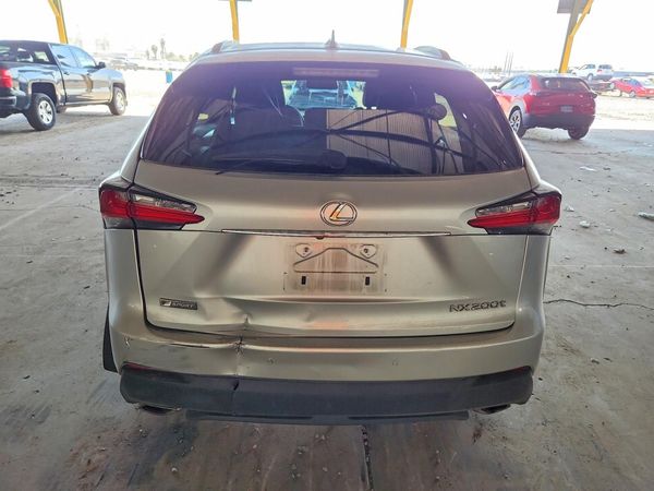 2015 LEXUS NX 200t Luxury