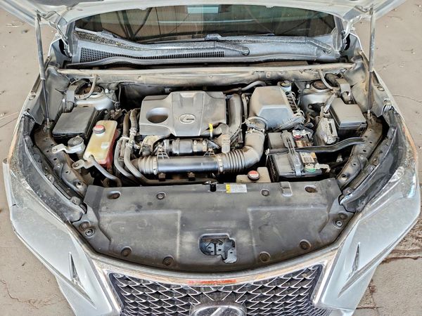 2015 LEXUS NX 200t Luxury