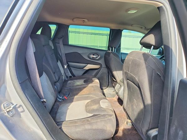 2018 JEEP CHEROKEE