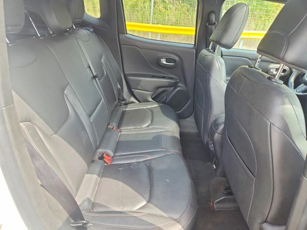 2020 JEEP RENEGADE Latitude, Longitude