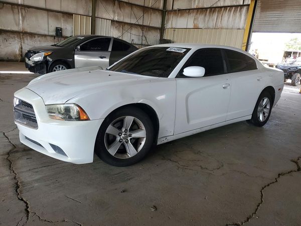 2012 DODGE CHARGER SE