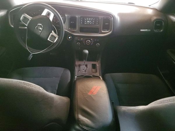 2012 DODGE CHARGER SE