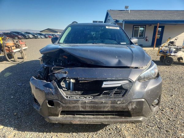 2021 SUBARU CROSSTREK Premium+ES