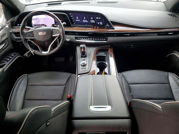 2024 CADILLAC ESCALADE