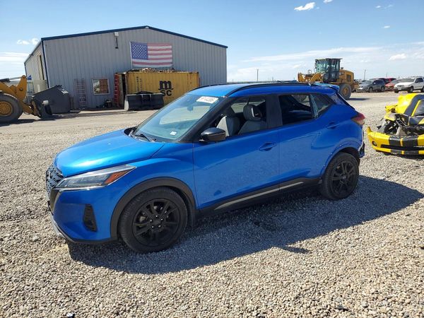 2023 NISSAN KICKS SR — Front 3/4