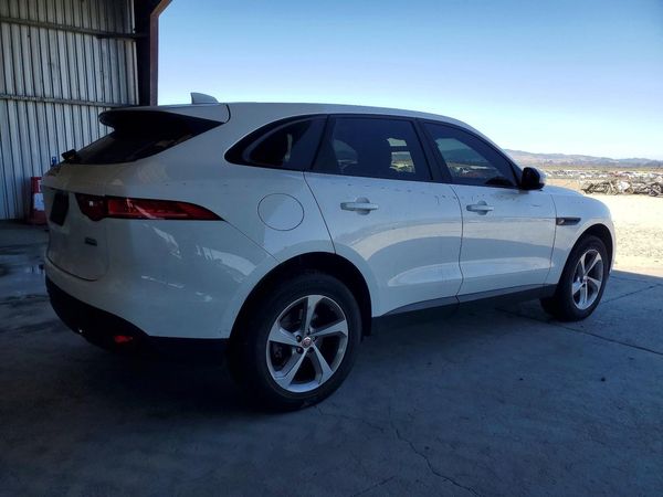 2019 JAGUAR F-PACE