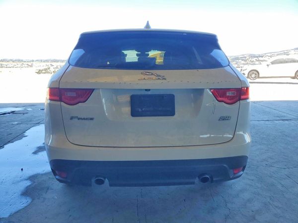 2019 JAGUAR F-PACE
