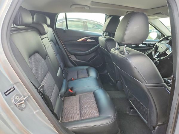2019 INFINITI QX30