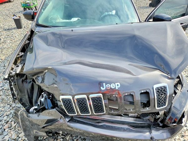 2022 JEEP CHEROKEE