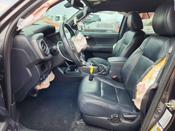 2019 TOYOTA TACOMA