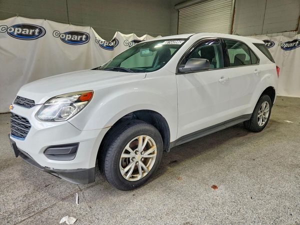 2017 CHEVROLET EQUINOX LS — Front 3/4