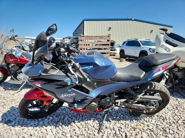 2026 KAWASAKI EX500