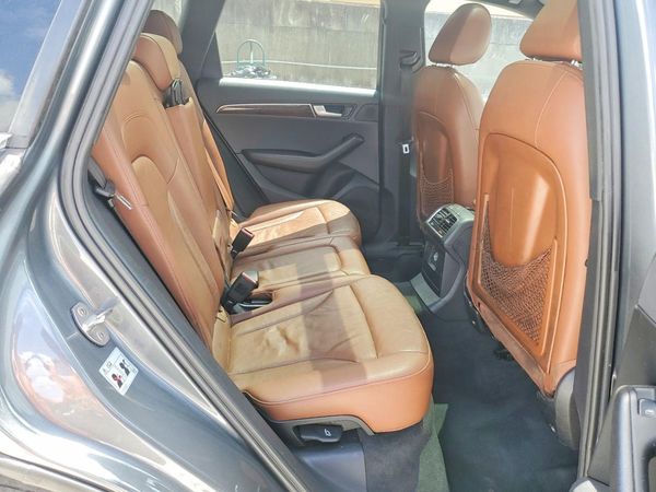 2012 AUDI Q5