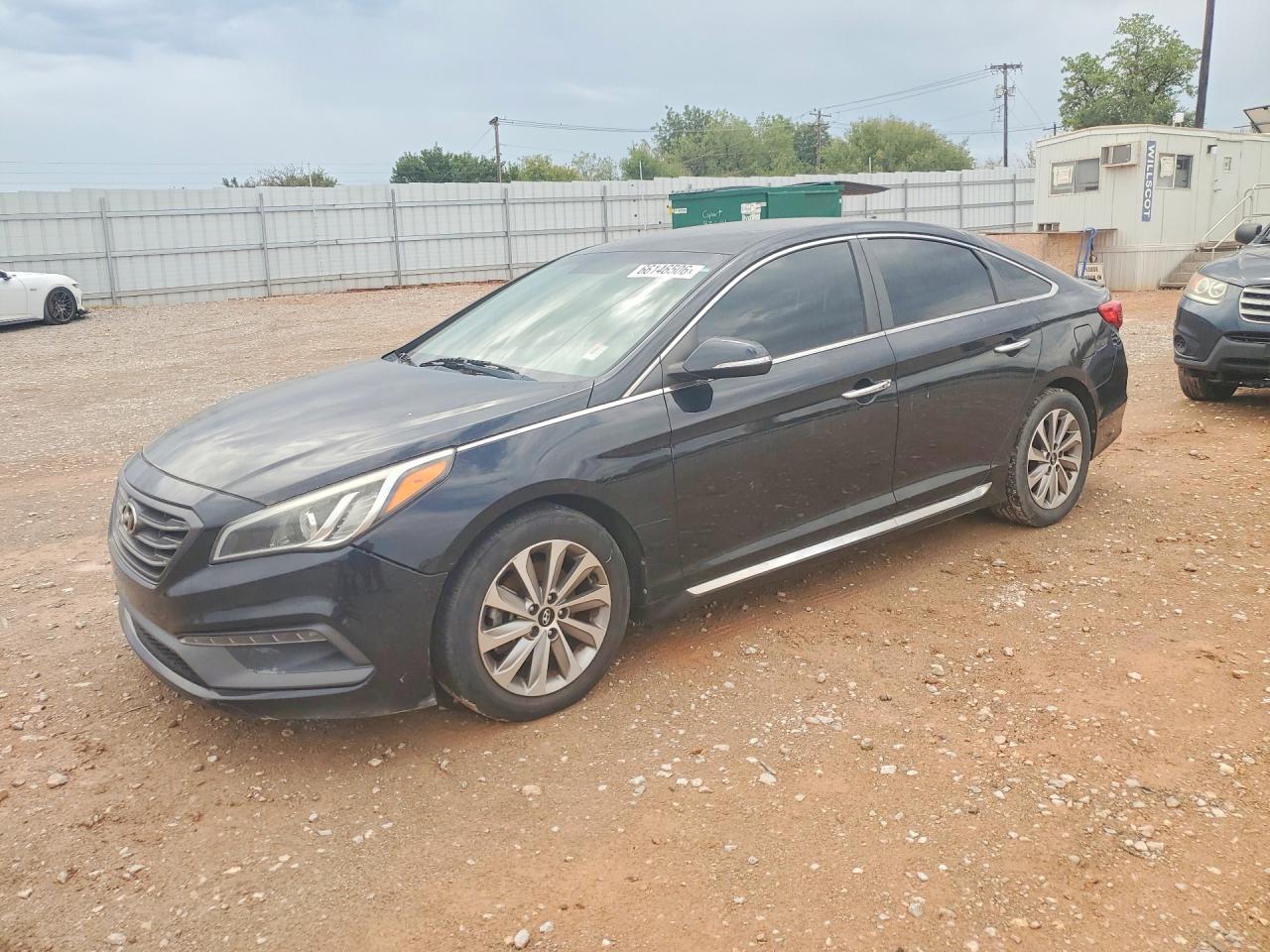 2015 HYUNDAI SONATA — Front 3/4