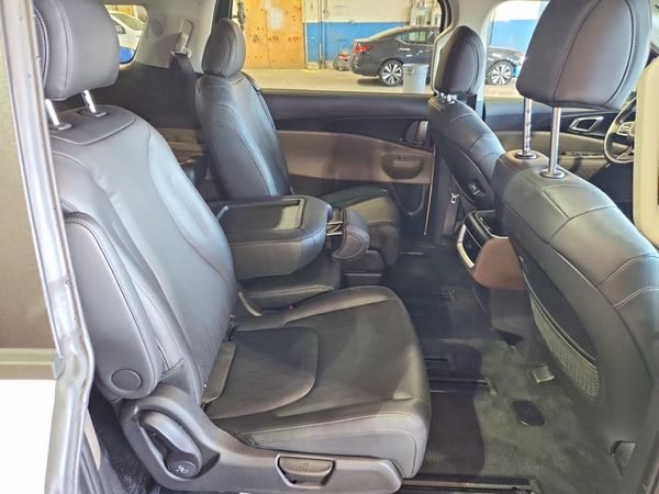 2026 KIA CARNIVAL LX, LXS