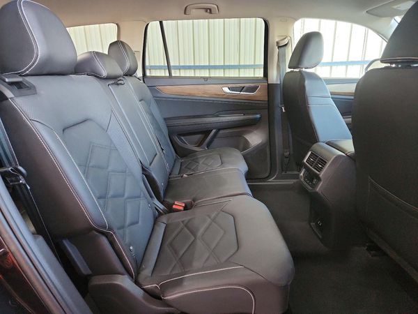 2026 VOLKSWAGEN ATLAS SE