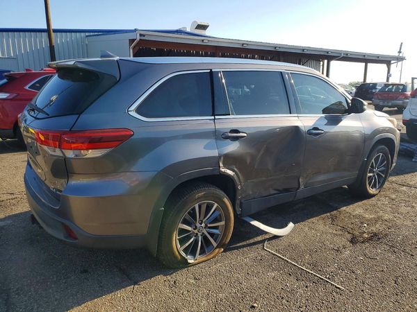 2019 TOYOTA HIGHLANDER