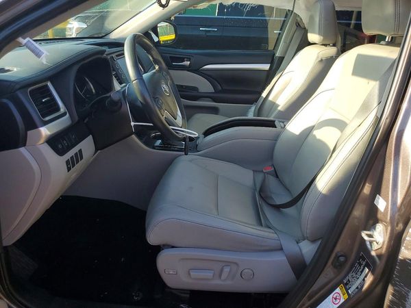 2019 TOYOTA HIGHLANDER