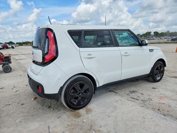 2019 KIA SOUL Base