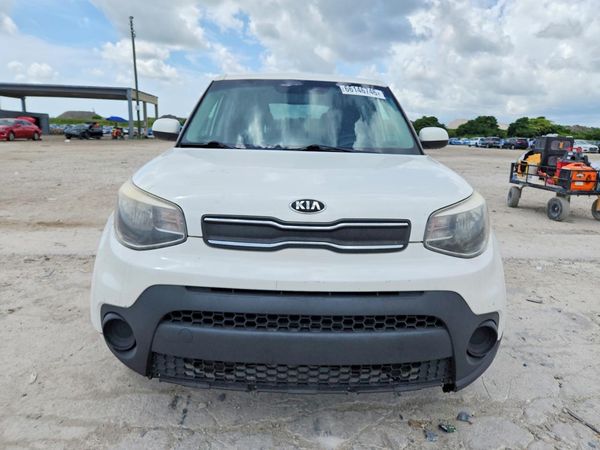 2019 KIA SOUL Base