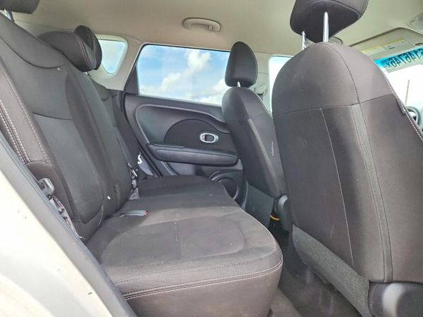 2019 KIA SOUL Base