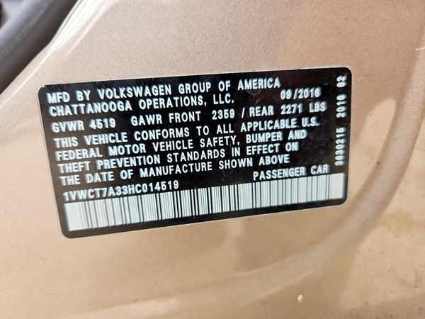 2017 VOLKSWAGEN PASSAT