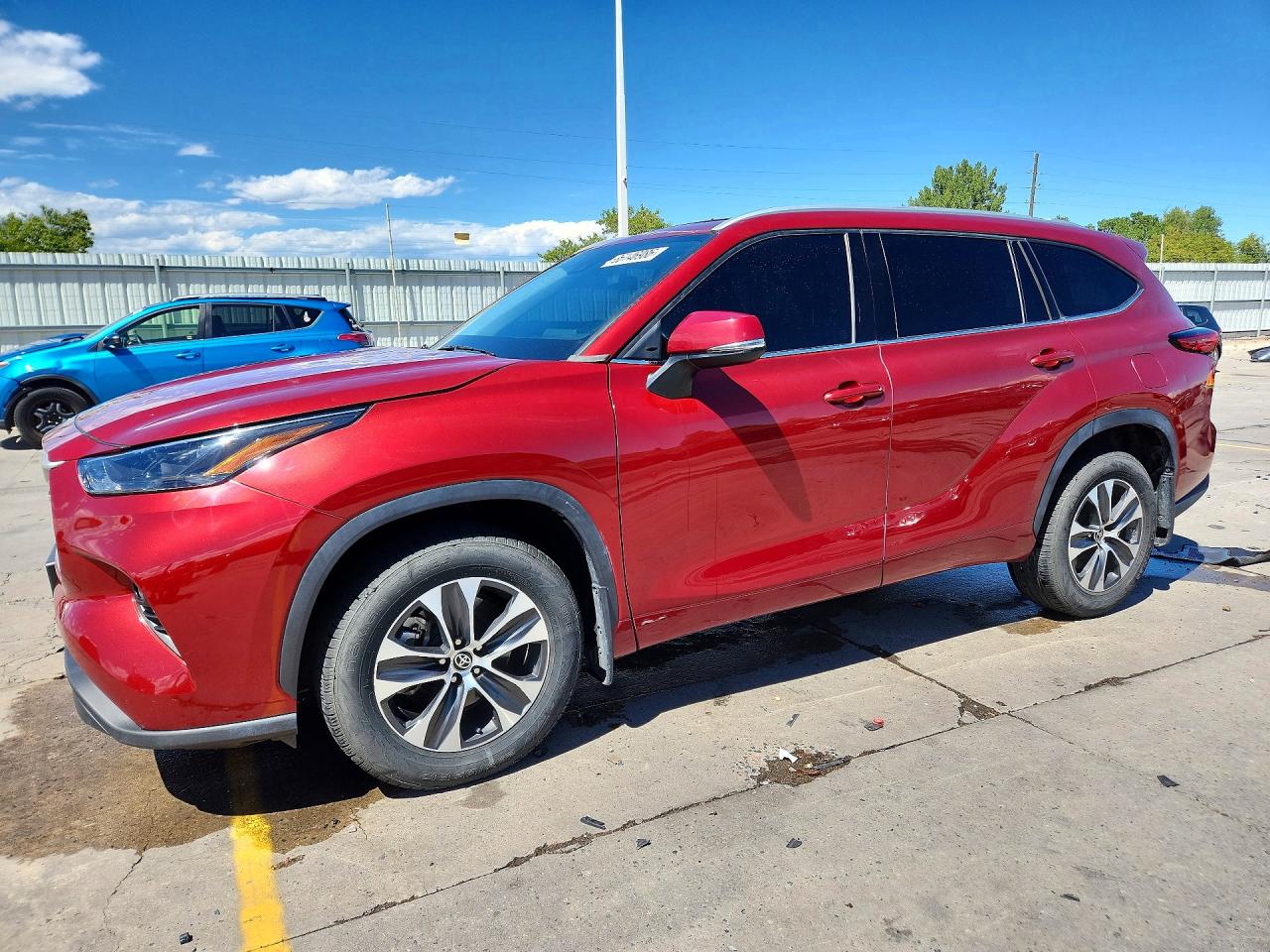 2022 TOYOTA HIGHLANDER