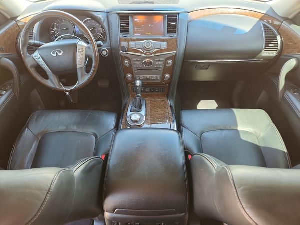2017 INFINITI QX80