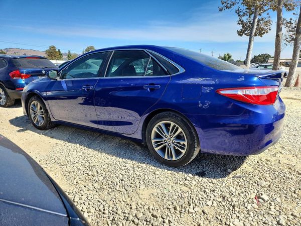 2015 TOYOTA CAMRY