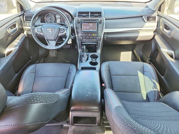 2015 TOYOTA CAMRY