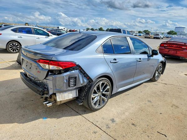 2020 TOYOTA COROLLA