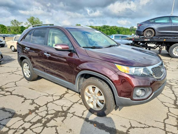2013 KIA SORENTO