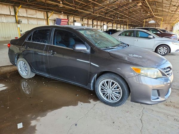 2013 TOYOTA COROLLA