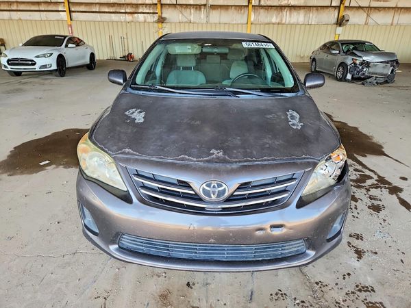 2013 TOYOTA COROLLA