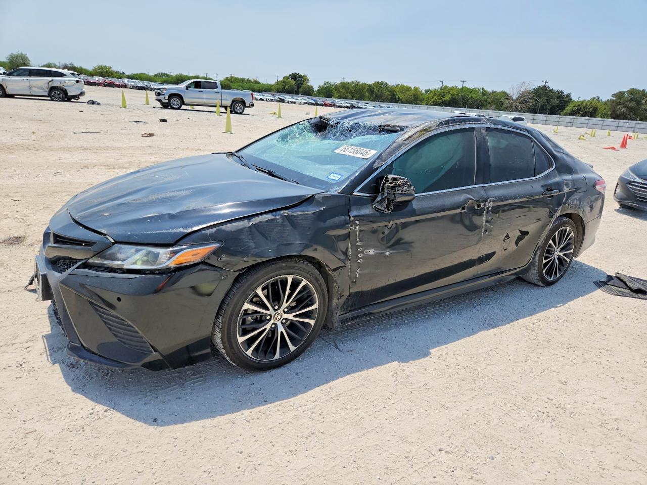 2020 TOYOTA CAMRY SE