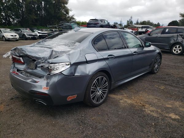 2020 BMW 530E