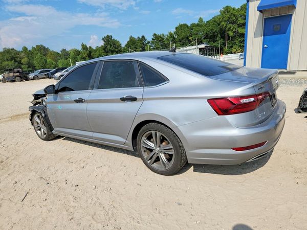 2021 VOLKSWAGEN JETTA S / SE / R-Line