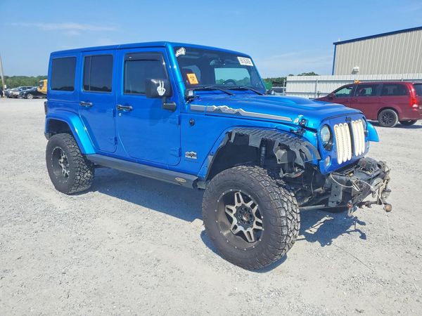 2014 JEEP WRANGLER Sahara — Passenger 3/4