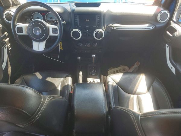 2014 JEEP WRANGLER Sahara — CKPT