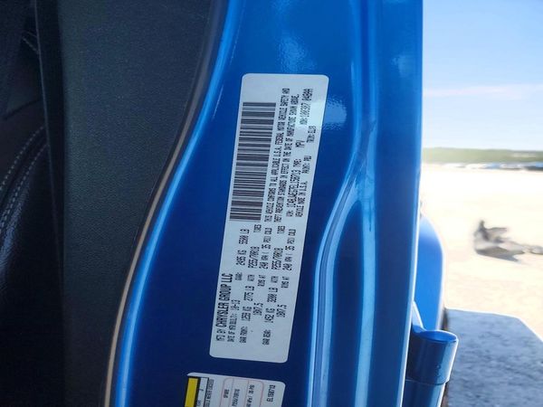 2014 JEEP WRANGLER Sahara — VINS