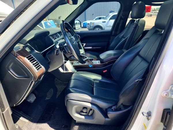 2017 LAND ROVER RANGE ROVER Base