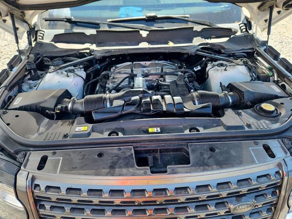 2017 LAND ROVER RANGE ROVER Base