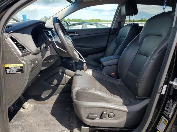 2016 HYUNDAI TUCSON