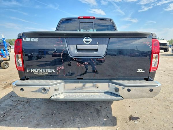 2019 NISSAN FRONTIER