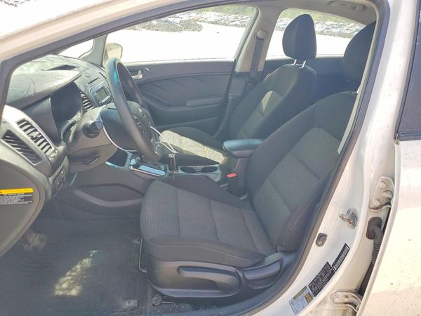 2018 KIA FORTE LX Base