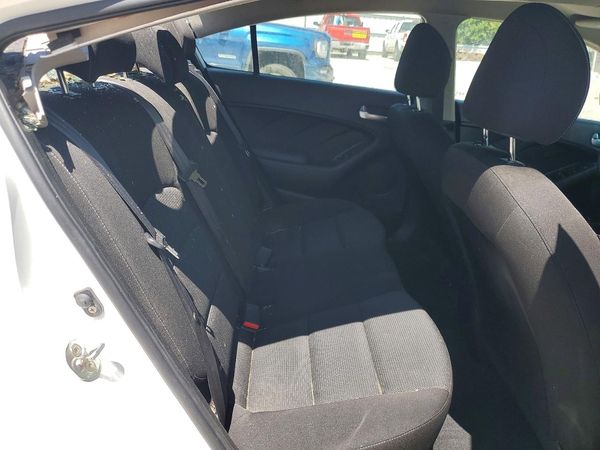 2018 KIA FORTE LX Base