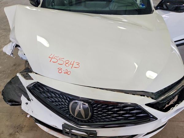 2022 ACURA MDX A-SPEC — Engine bay