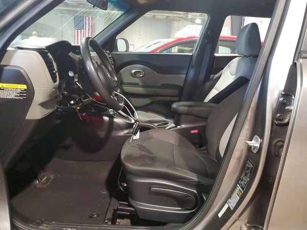 2015 KIA SOUL GL(Middle-low grade)