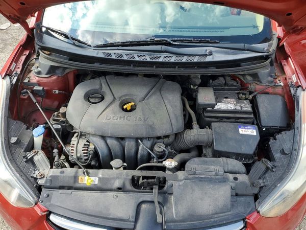 2013 HYUNDAI ELANTRA