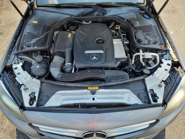 2016 MERCEDES-BENZ C C300